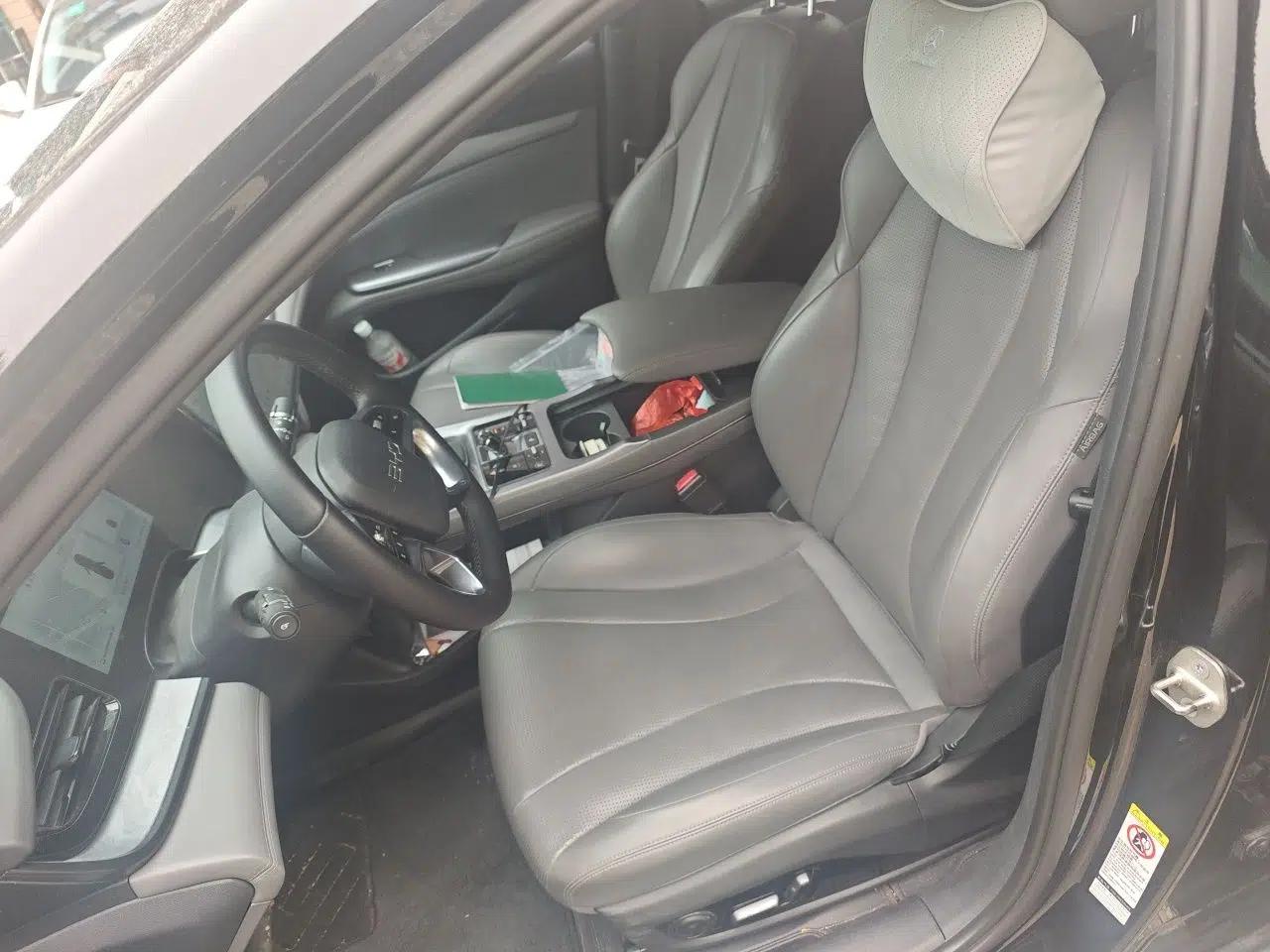 BYD Seal 2024 HONOR Edition DM-i 1.5L 121km Luxury Model — миниатюра 16