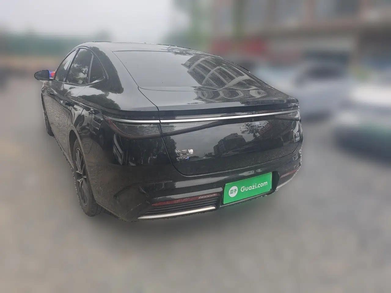 BYD Seal 2024 HONOR Edition DM-i 1.5L 121km Luxury Model — миниатюра 4