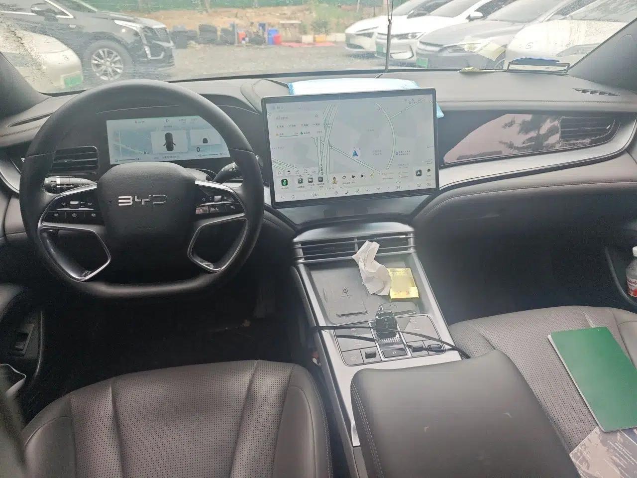BYD Seal 2024 HONOR Edition DM-i 1.5L 121km Luxury Model — миниатюра 10