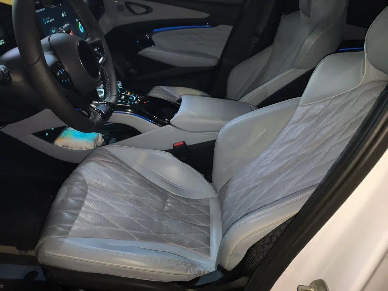 BYD Seal 2022 700 km Long-Range Rear-Wheel-Drive Version — миниатюра 16