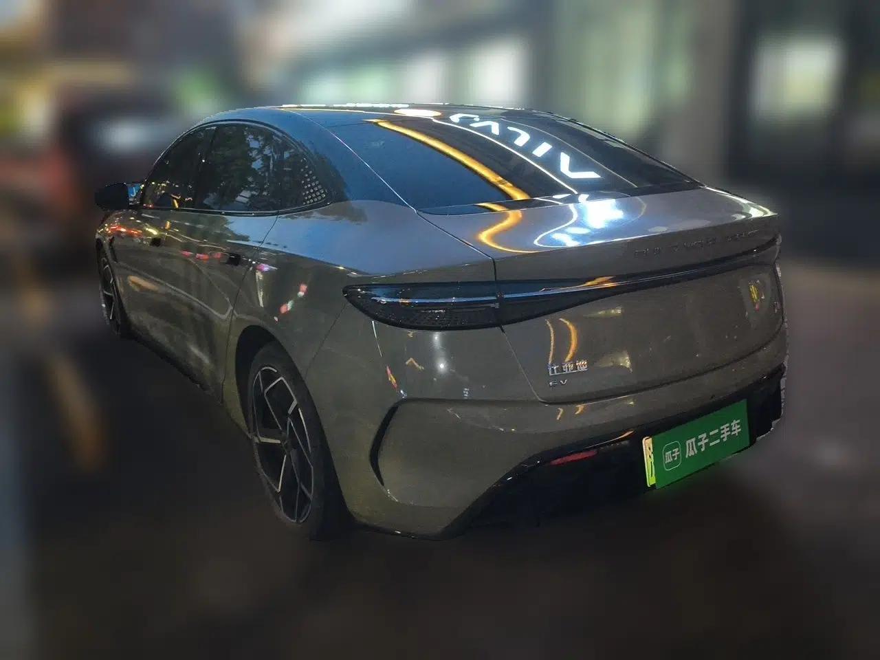 BYD Seal 2022 700 km Long-Range Rear-Wheel-Drive Version — миниатюра 4