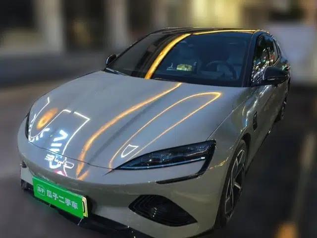 BYD Seal 2022 700 km Long-Range Rear-Wheel-Drive Version