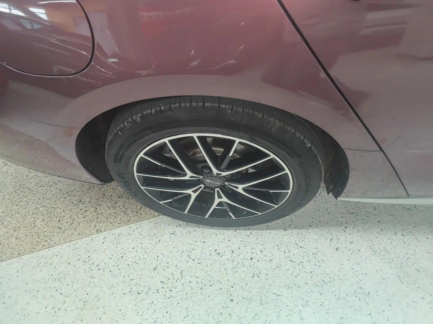 BYD Seal 2023 DM-i 1.5L 121km Prestige Model — миниатюра 10