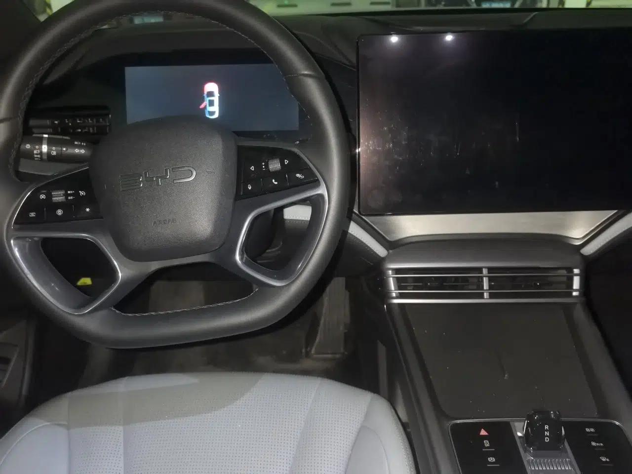 BYD Seal 2023 DM-i 1.5L 121km Luxury Model — миниатюра 10