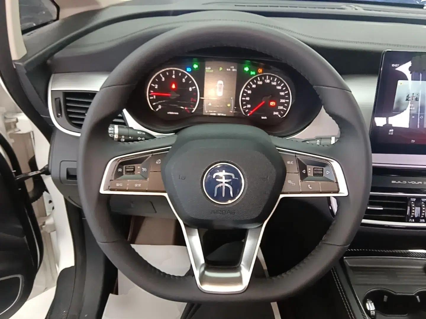 BYD Song MAX 2021 Upgraded Model 1.5T Automatic Luxury 7-Seater — миниатюра 14