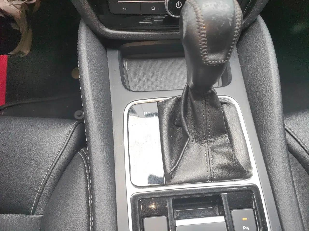 BYD Song MAX 2017 1.5T Automatic Smart Connect Elite 7-Seater — миниатюра 15
