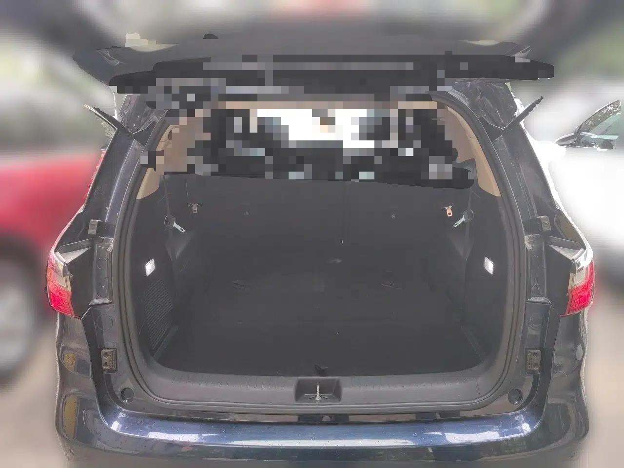 BYD Song MAX 2017 1.5T Automatic Smart Connect Elite 7-Seater — миниатюра 20