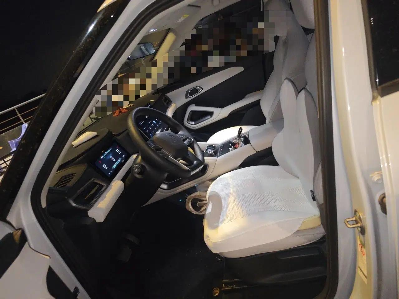BYD Yuan UP 2024 401KM Leading Edition — миниатюра 16