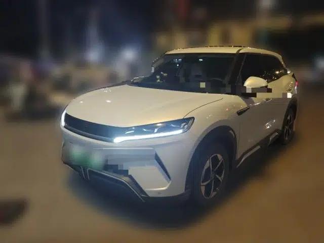 BYD Yuan UP 2024 401KM Leading Edition