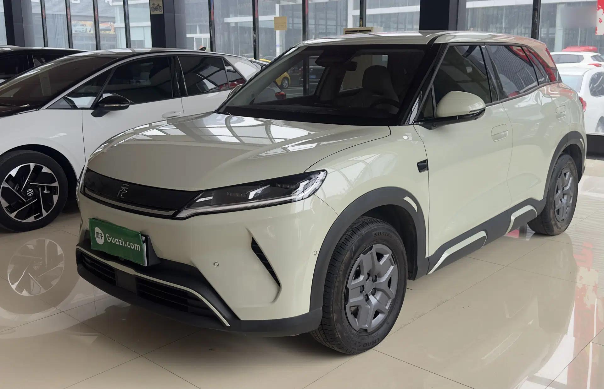 BYD Yuan UP 2025 Intelligent Driving Version 401 KM Dynamic Edition — миниатюра 1