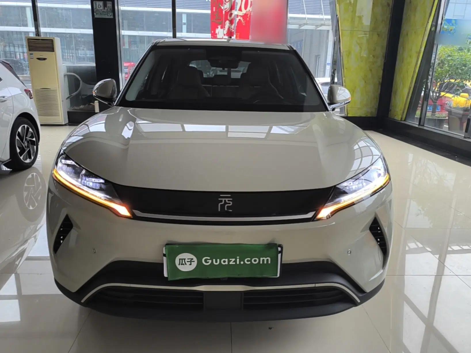 BYD Yuan UP 2025 Intelligent Driving Version 401 KM Dynamic Edition — миниатюра 2
