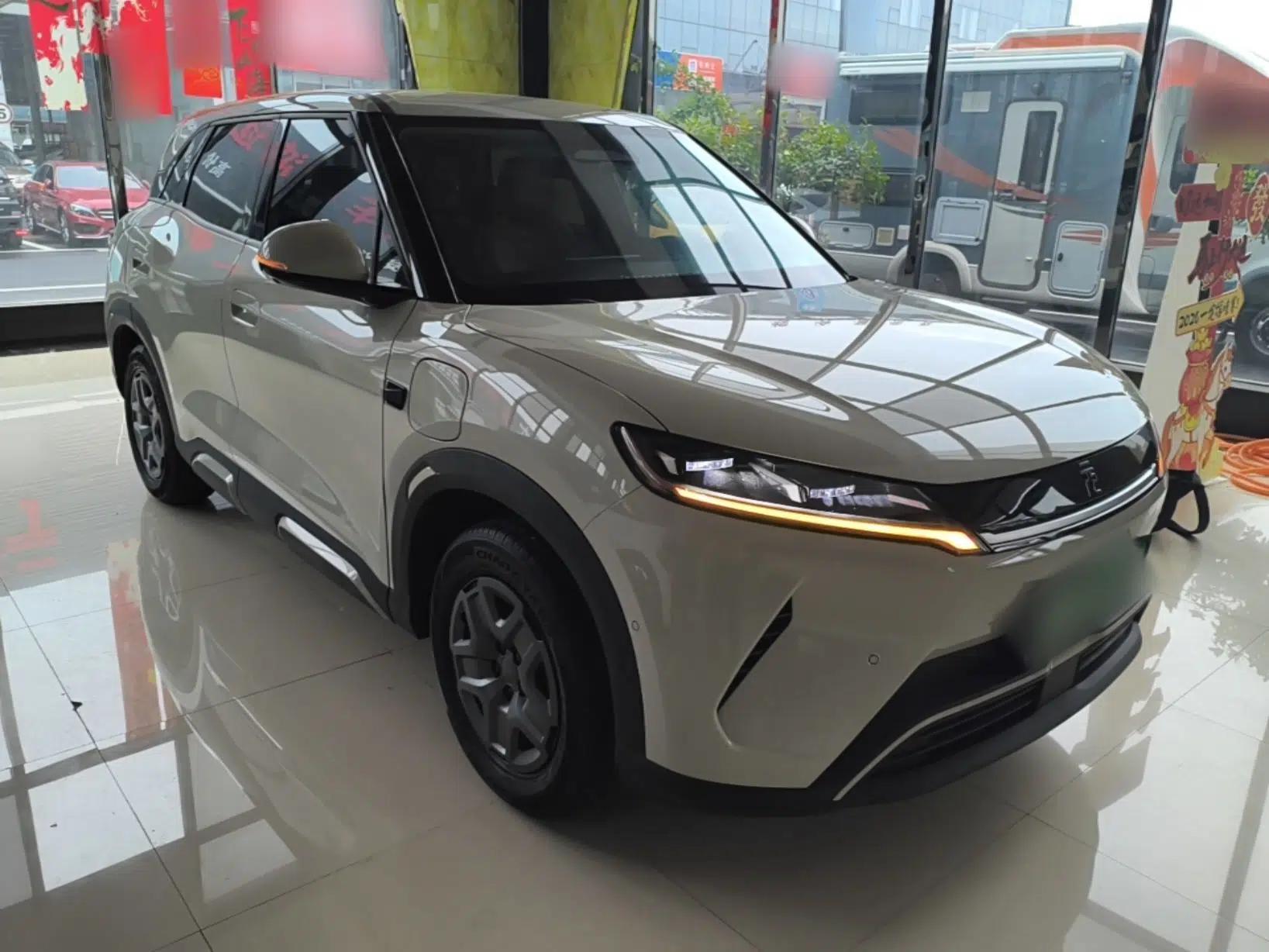 BYD Yuan UP 2025 Intelligent Driving Version 401 KM Dynamic Edition — миниатюра 3