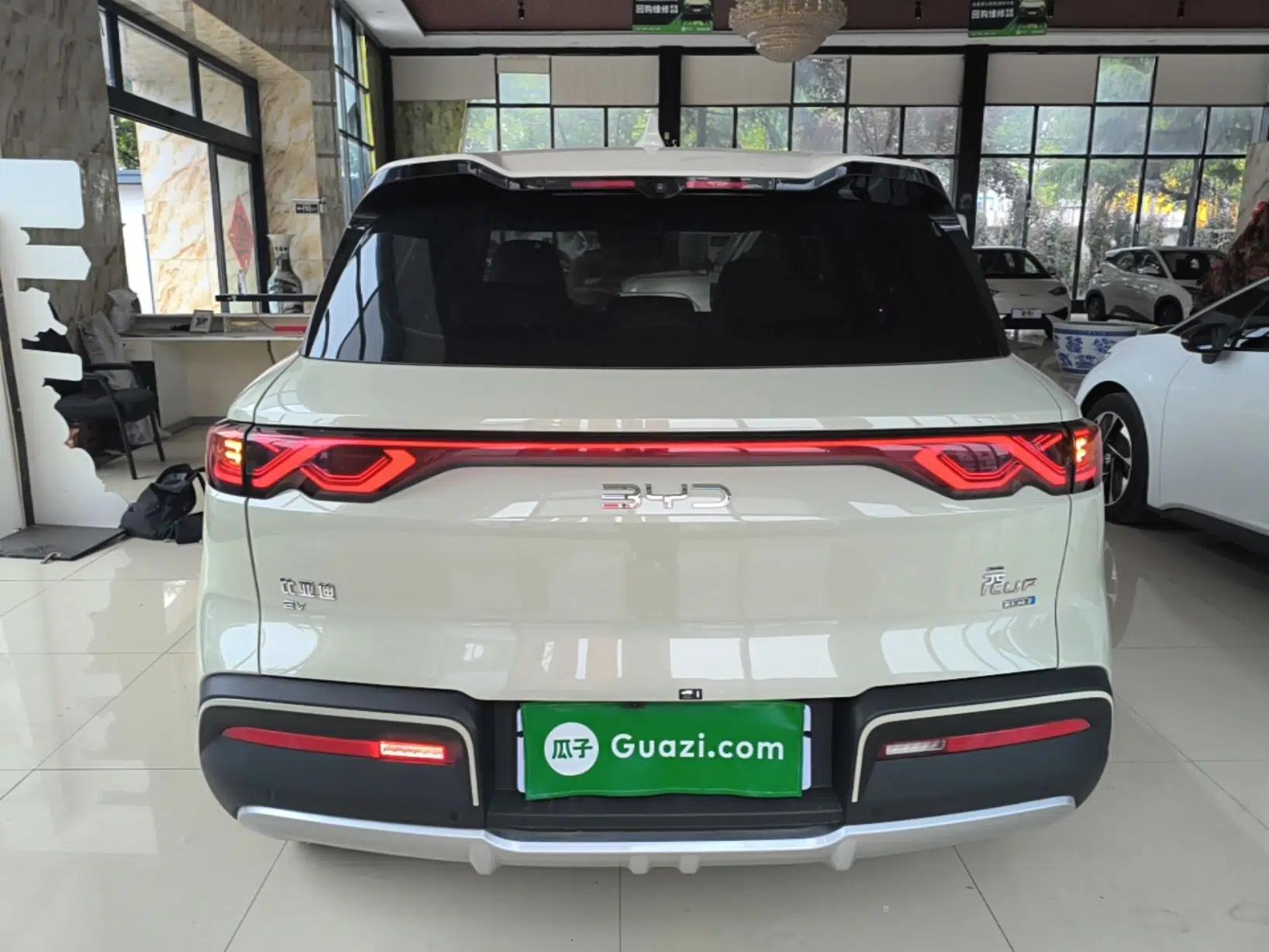BYD Yuan UP 2025 Intelligent Driving Version 401 KM Dynamic Edition — миниатюра 5