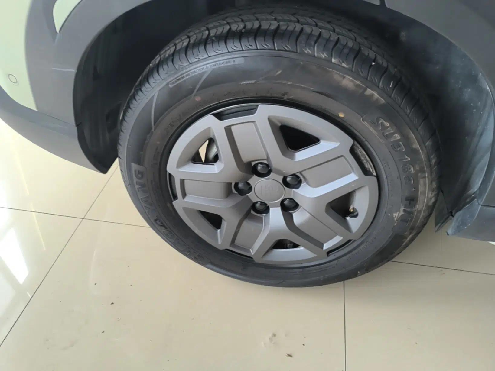 BYD Yuan UP 2025 Intelligent Driving Version 401 KM Dynamic Edition — миниатюра 10