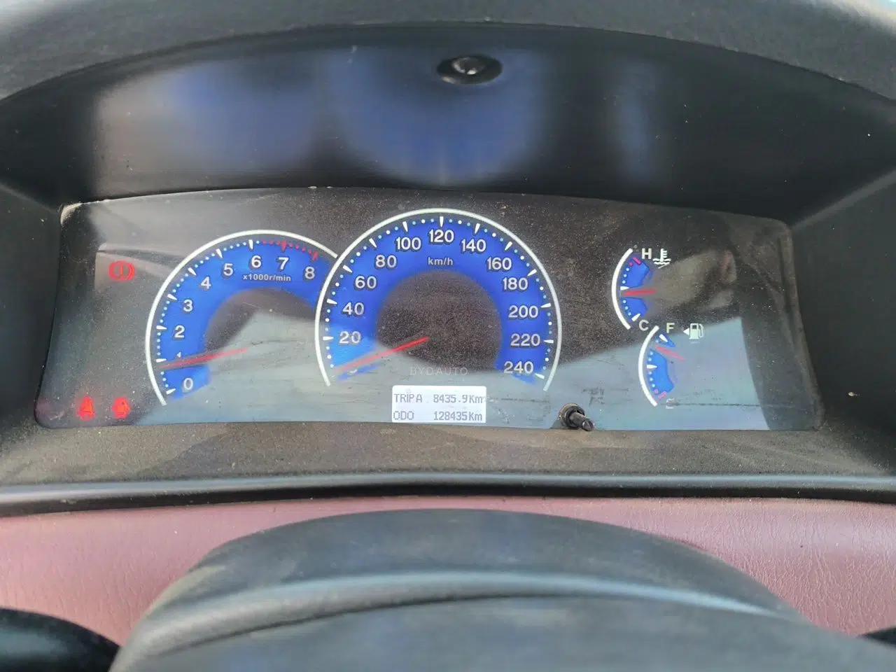 BYD F3 2012 Energy-Saving Model 1.5L Manual Comfort Version — миниатюра 12