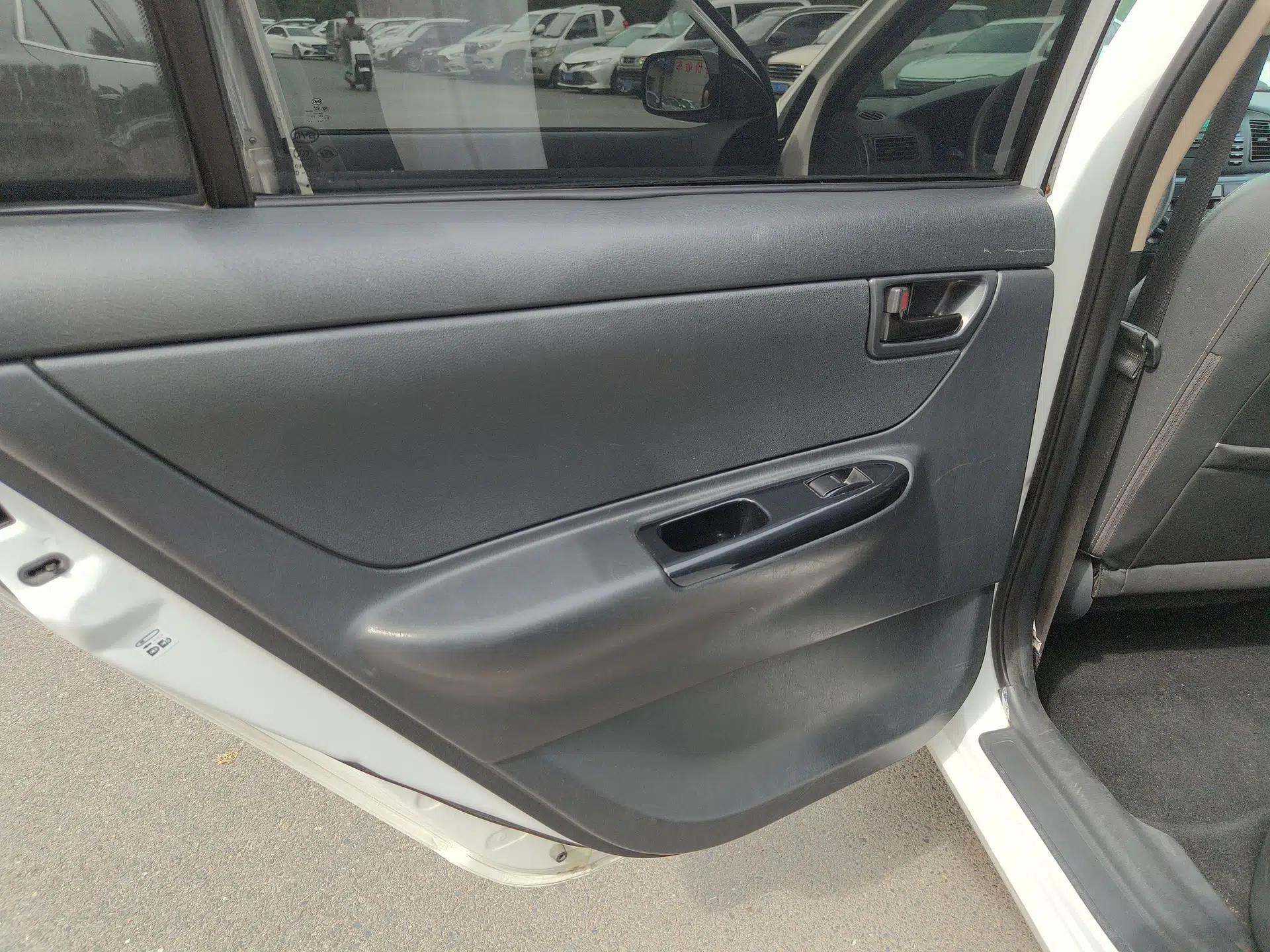BYD F3 2020 1.5L Manual Classic Trim — миниатюра 11