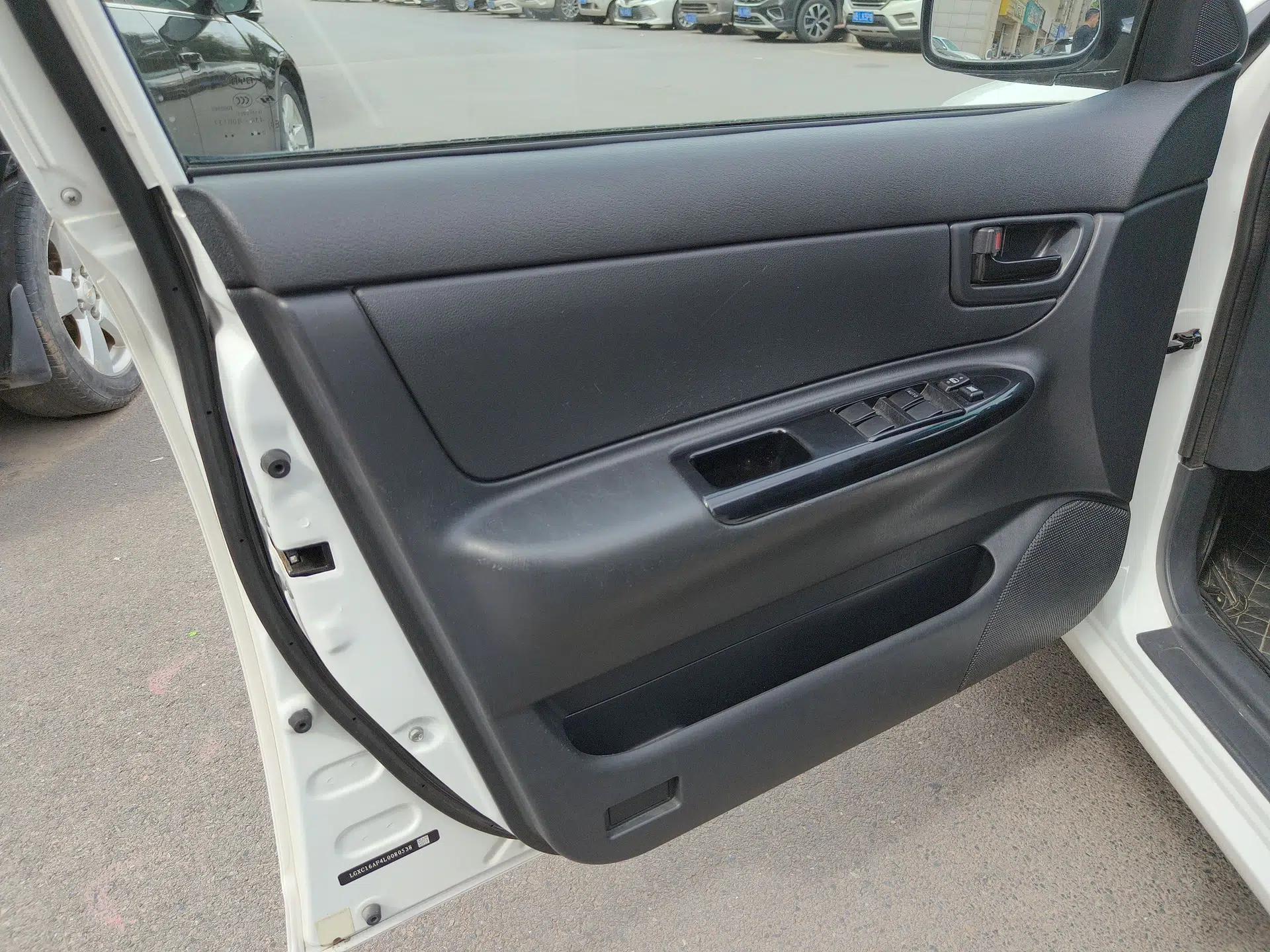 BYD F3 2020 1.5L Manual Classic Trim — миниатюра 13