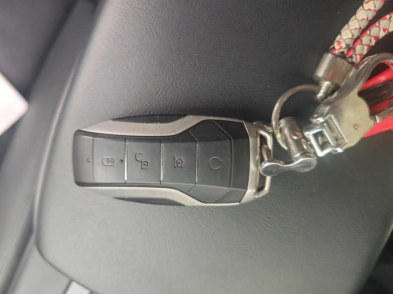 BYD Song Pro 2019 1.5T Automatic Prestige Model — миниатюра 9