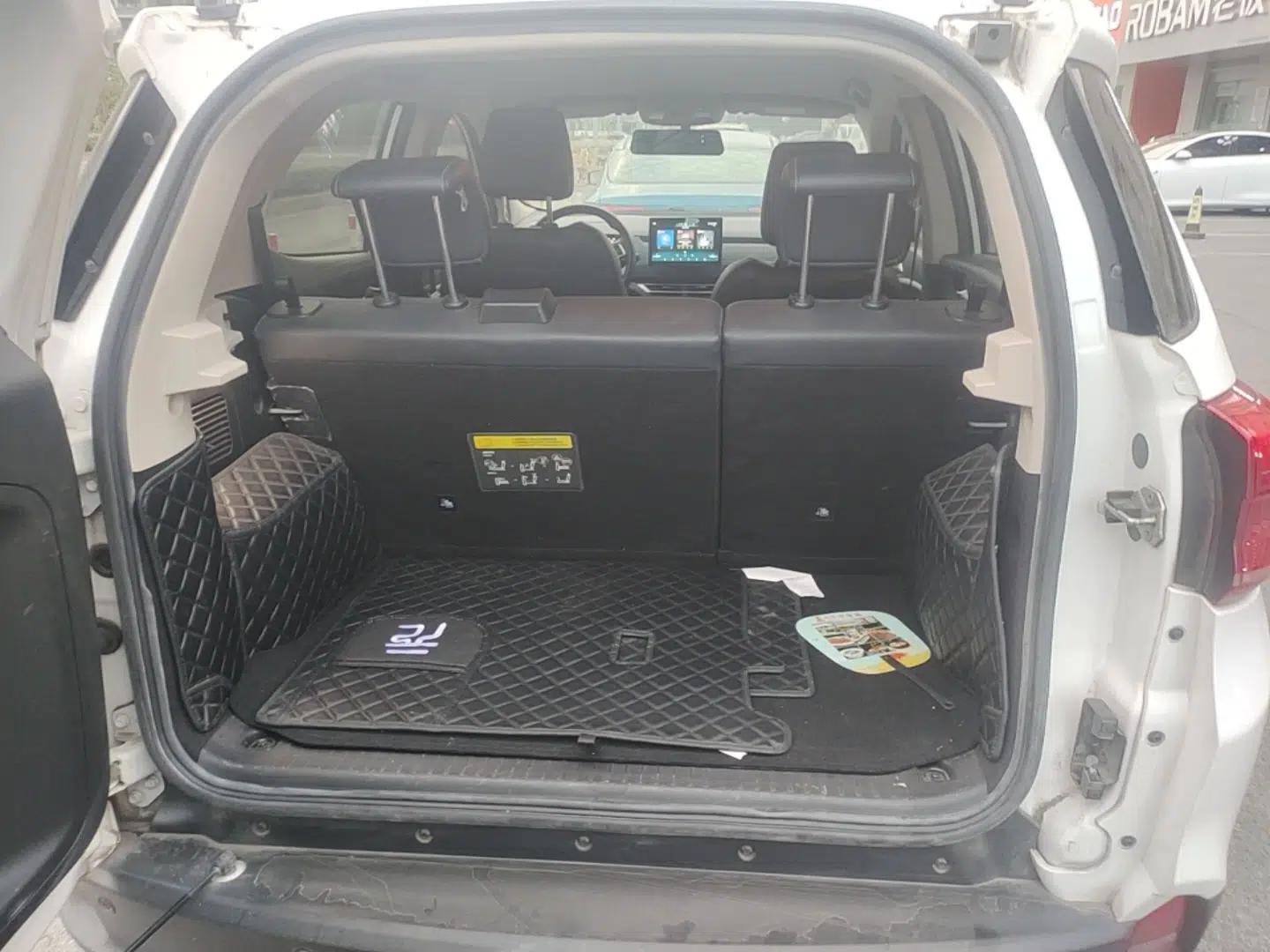 BYD Yuan New Energy 2019 EV535 Smart Connect Trendsetting Model — миниатюра 22