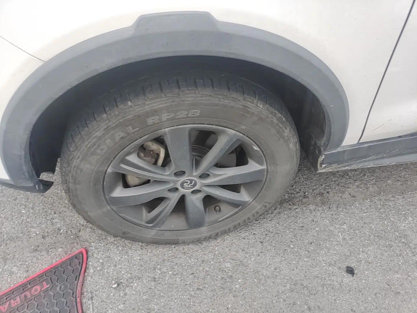 BYD Yuan New Energy 2019 EV535 Smart Connect Trendsetting Model — миниатюра 8