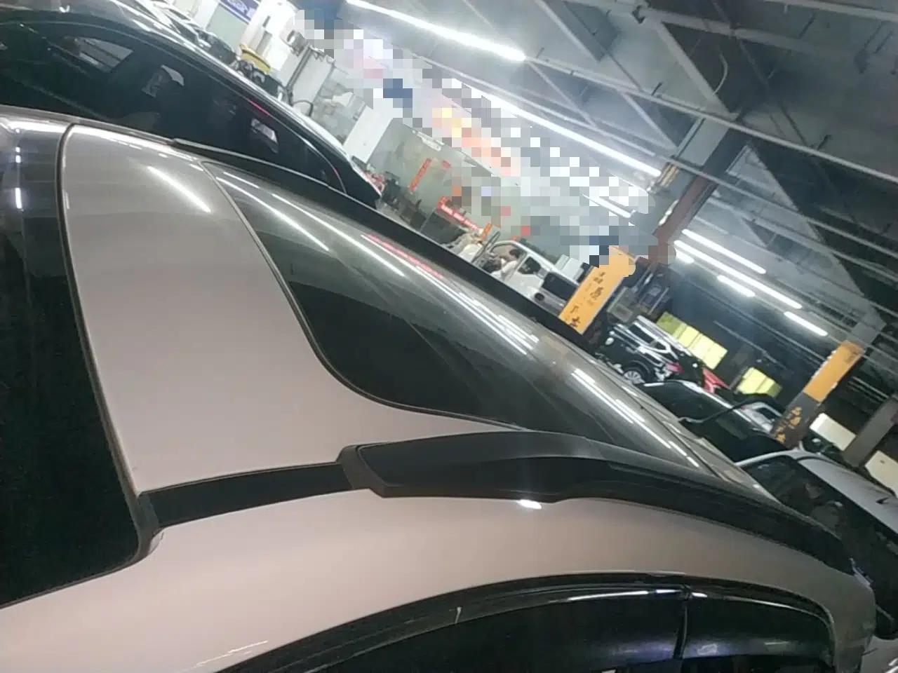 BYD Yuan New Energy 2018 EV360 Smart Connect Cool Edition — миниатюра 11