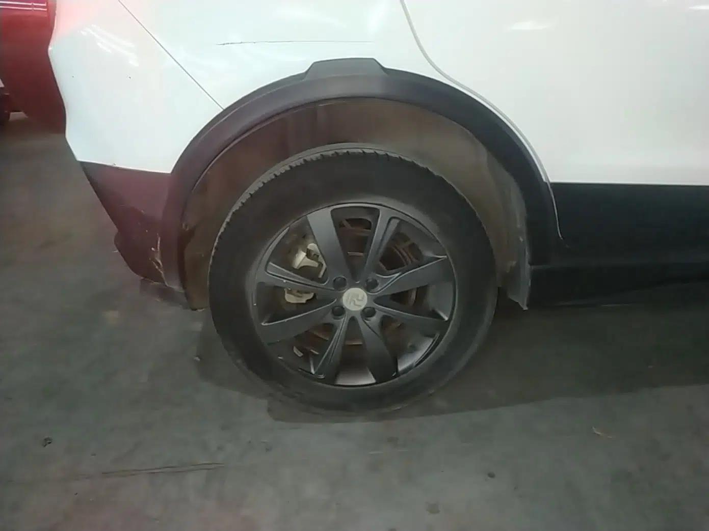 BYD Yuan New Energy 2018 EV360 Smart Connect Cool Edition — миниатюра 10