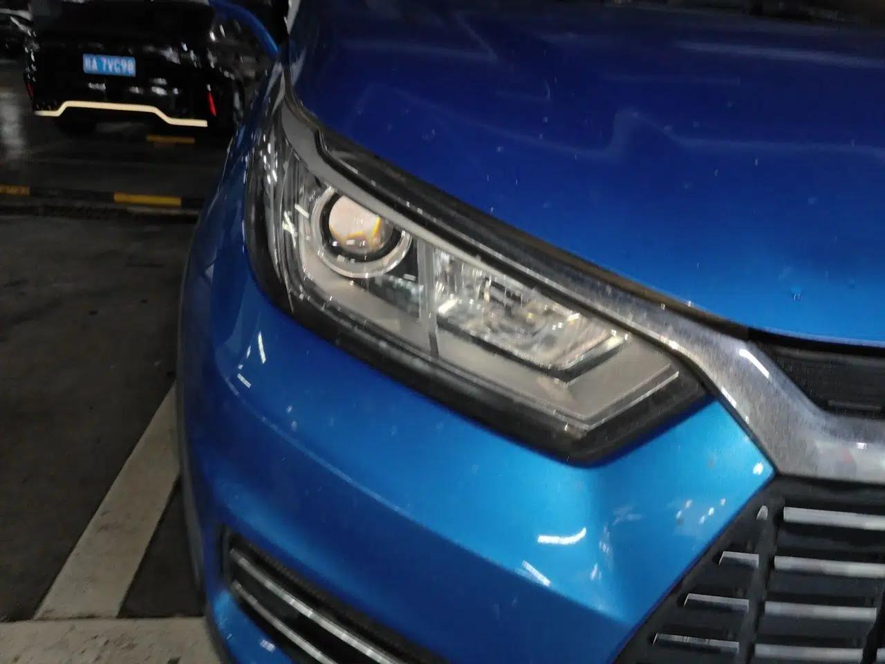 BYD Yuan New Energy 2018 EV360 Smart Connect Cool Edition — миниатюра 7