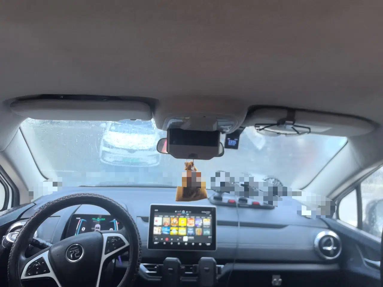 BYD Yuan New Energy 2019 EV535 Smart Connect Trendsetting Model — миниатюра 19