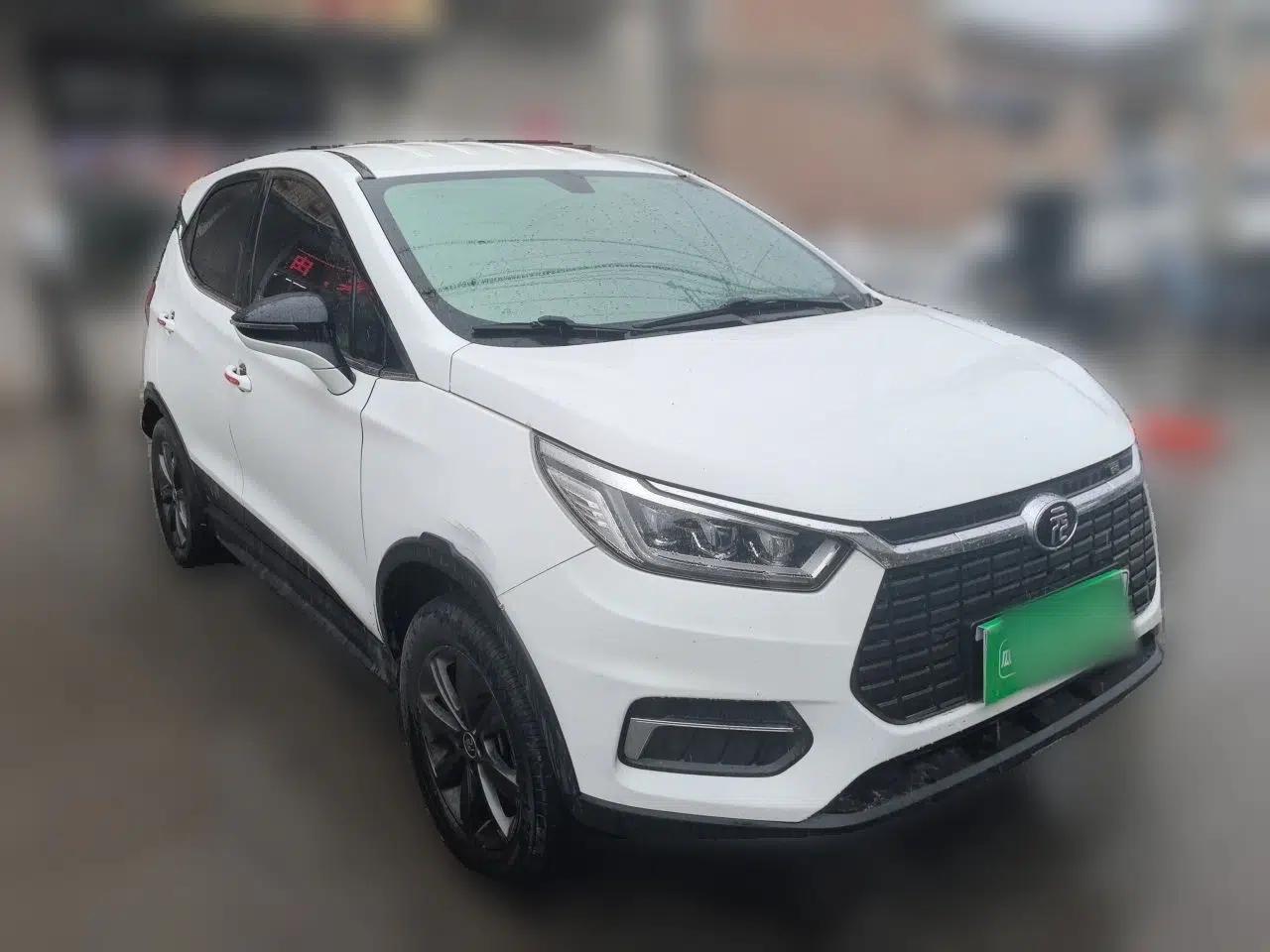BYD Yuan New Energy 2019 EV535 Smart Connect Trendsetting Model — миниатюра 3