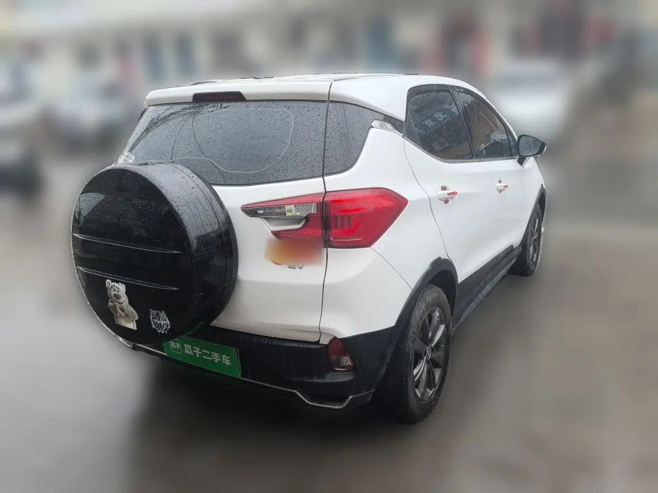 BYD Yuan New Energy 2019 EV535 Smart Connect Trendsetting Model — миниатюра 6