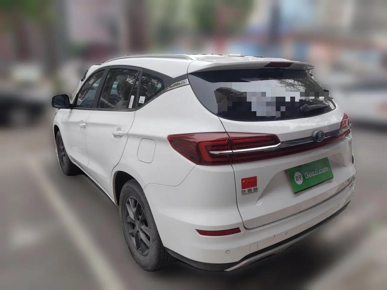 BYD Song 2021 Classic Edition 1.5T Automatic Elite Model — миниатюра 4