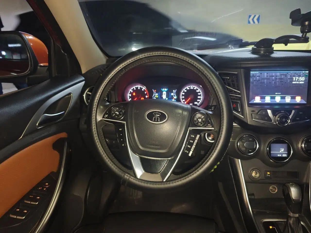 BYD Song 2016 GaiShi Edition 1.5TID Automatic Elite Model — миниатюра 11