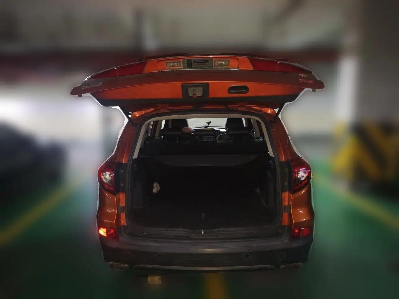 BYD Song 2016 GaiShi Edition 1.5TID Automatic Elite Model — миниатюра 20
