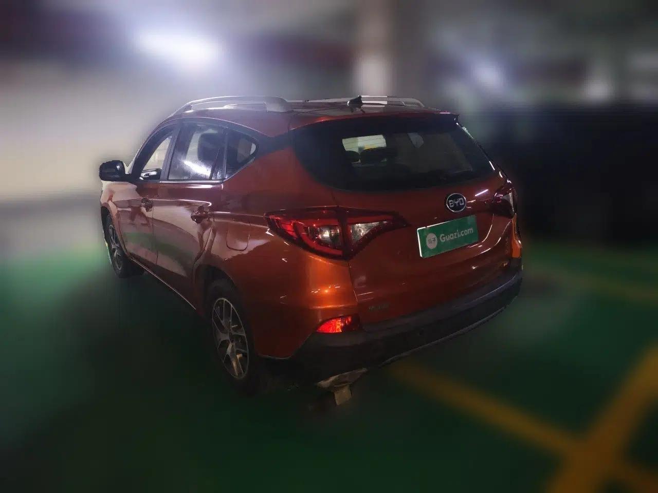 BYD Song 2016 GaiShi Edition 1.5TID Automatic Elite Model — миниатюра 4