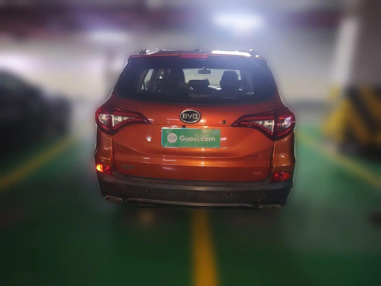 BYD Song 2016 GaiShi Edition 1.5TID Automatic Elite Model — миниатюра 5