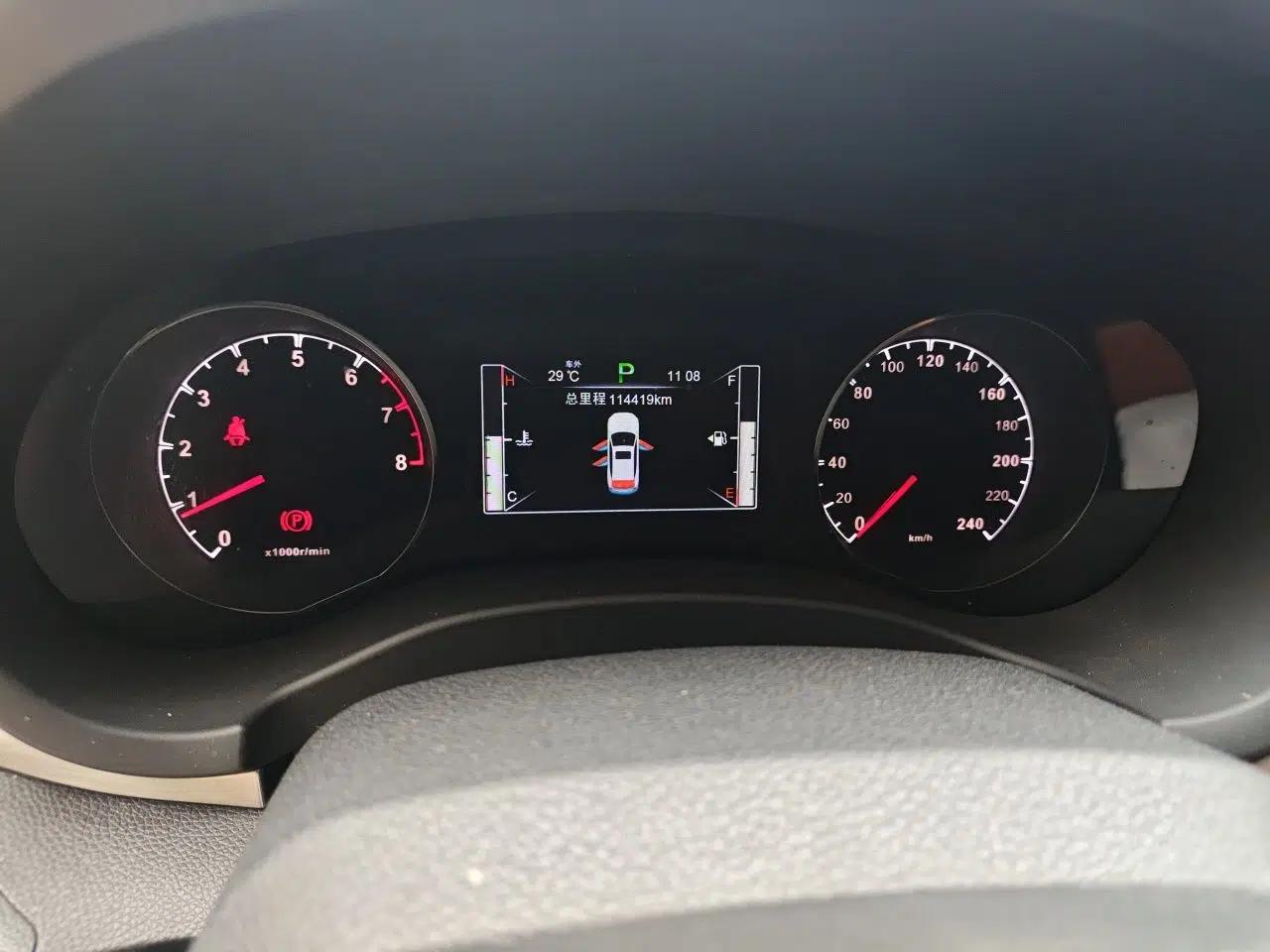 BYD Song 2016 GaiShi Edition 1.5TID Automatic Elite Model — миниатюра 12