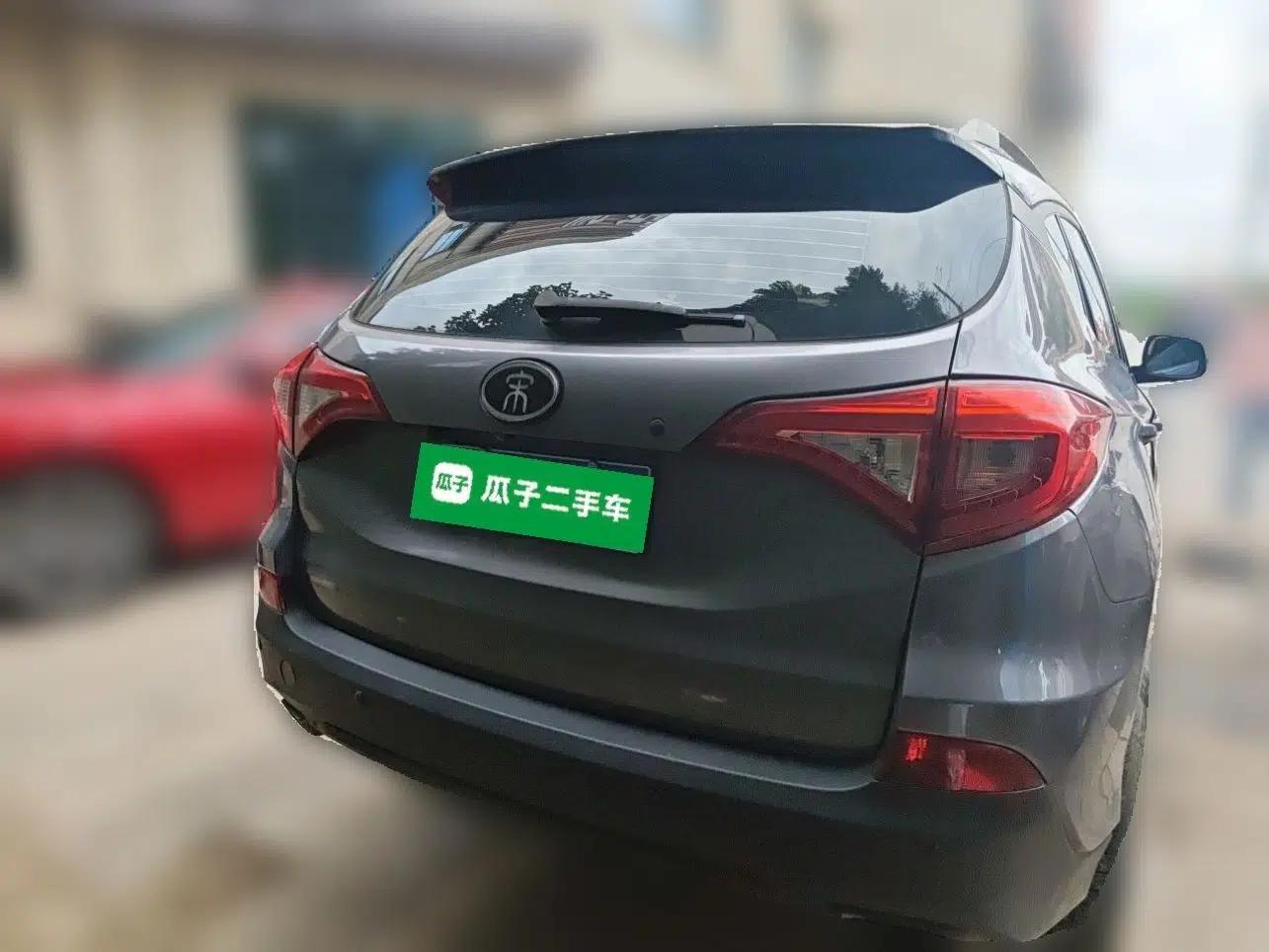BYD Song 2016 GaiShi Edition 1.5TID Automatic Elite Model — миниатюра 5