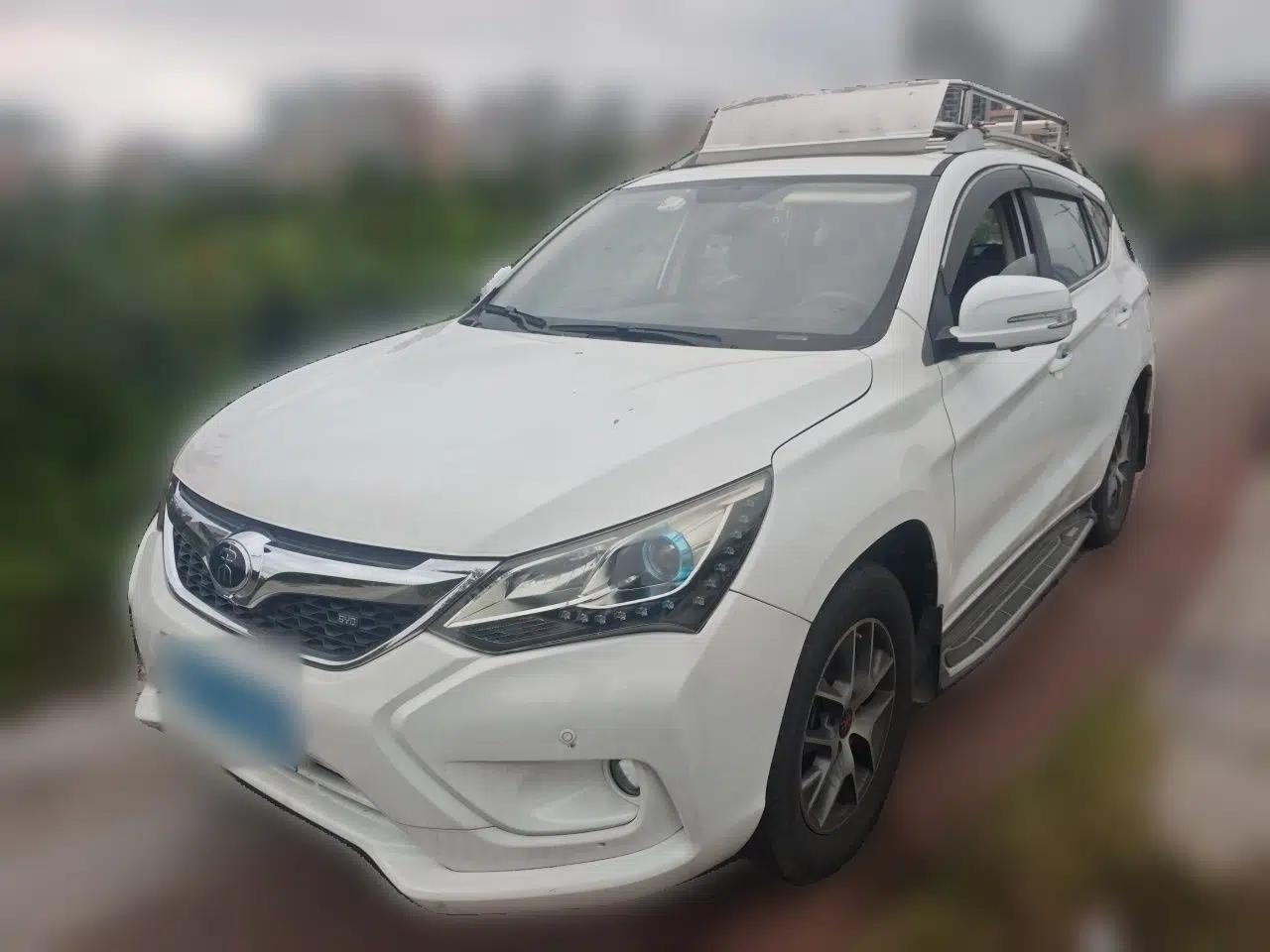 BYD Song 2016 GaiShi Edition 1.5TI Manual Elite Model — миниатюра 1
