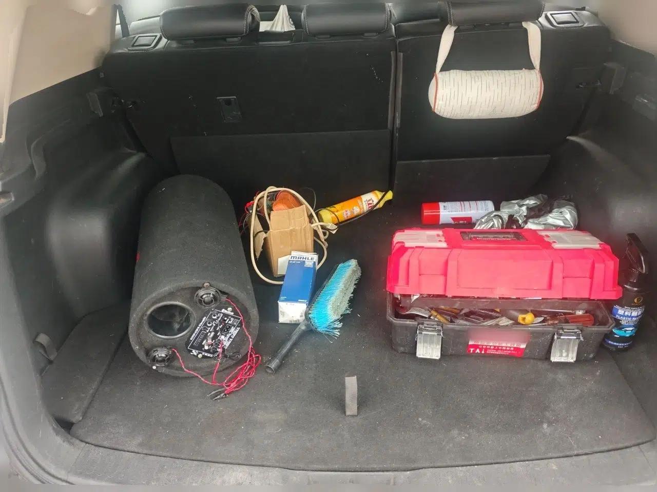 BYD Song 2016 GaiShi Edition 1.5TI Manual Elite Model — миниатюра 20