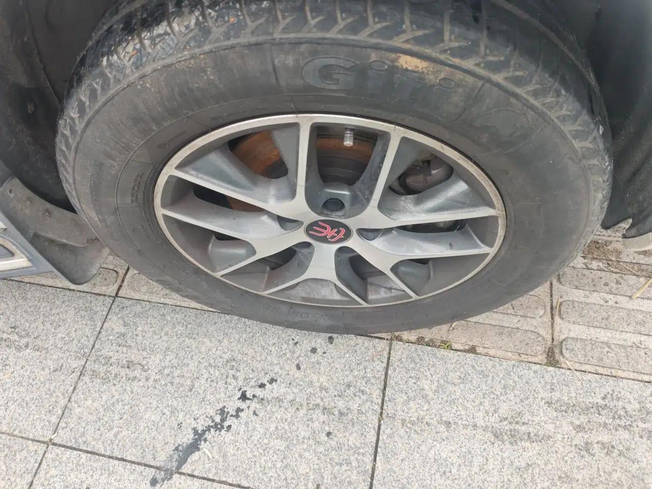 BYD Song 2016 GaiShi Edition 1.5TI Manual Elite Model — миниатюра 8