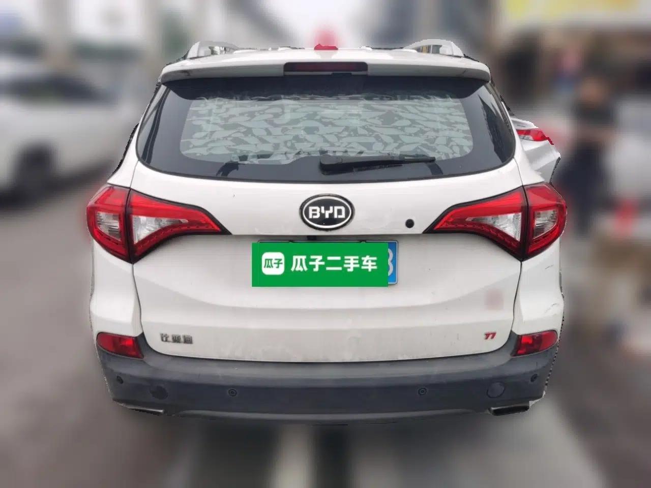 BYD Song 2016 GaiShi Edition 1.5TI Manual Elite Model — миниатюра 5