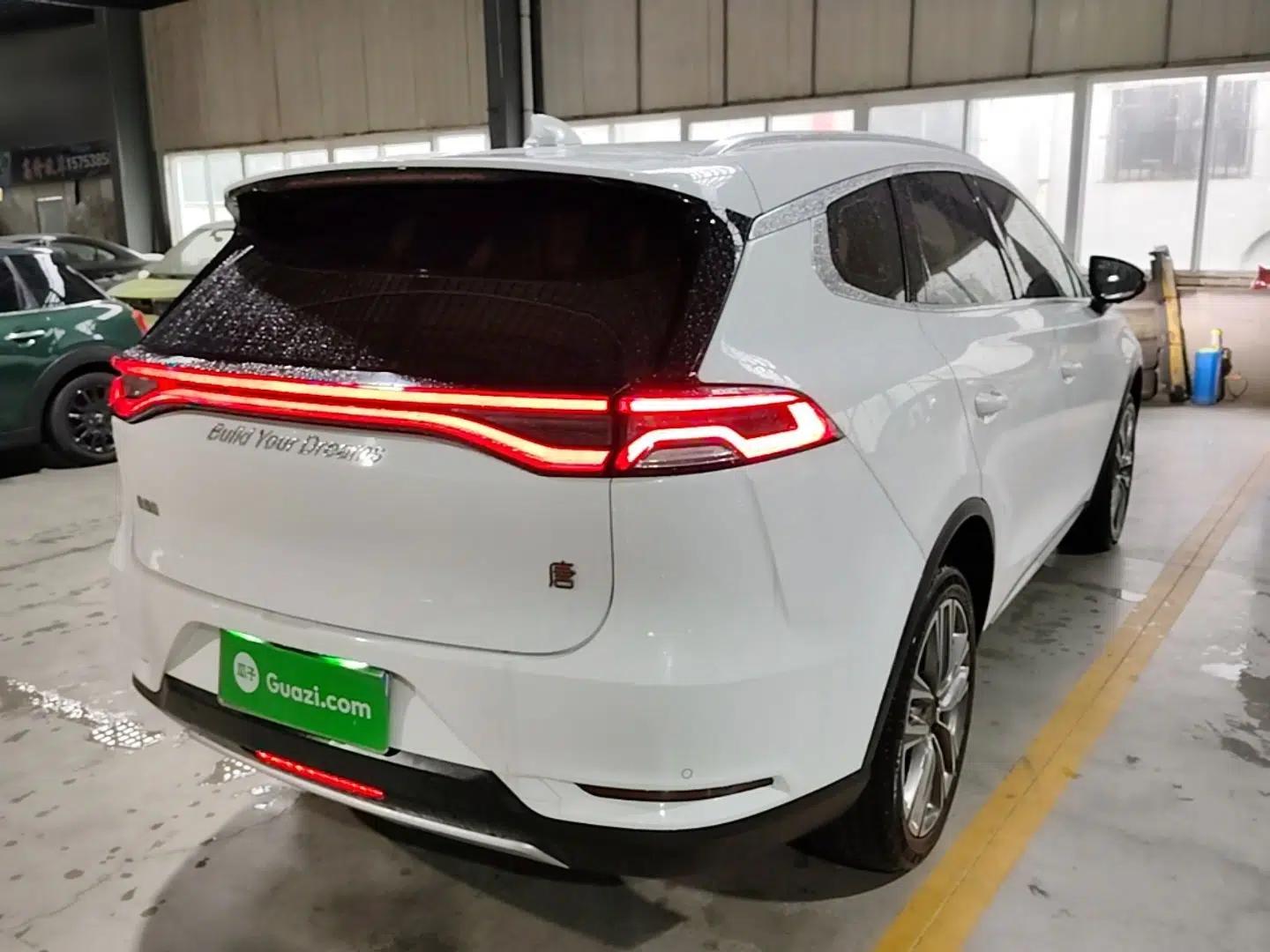 BYD Tang 2018 2.0T Automatic Smart Connect Prestige 7-Seater China V Standard — миниатюра 6
