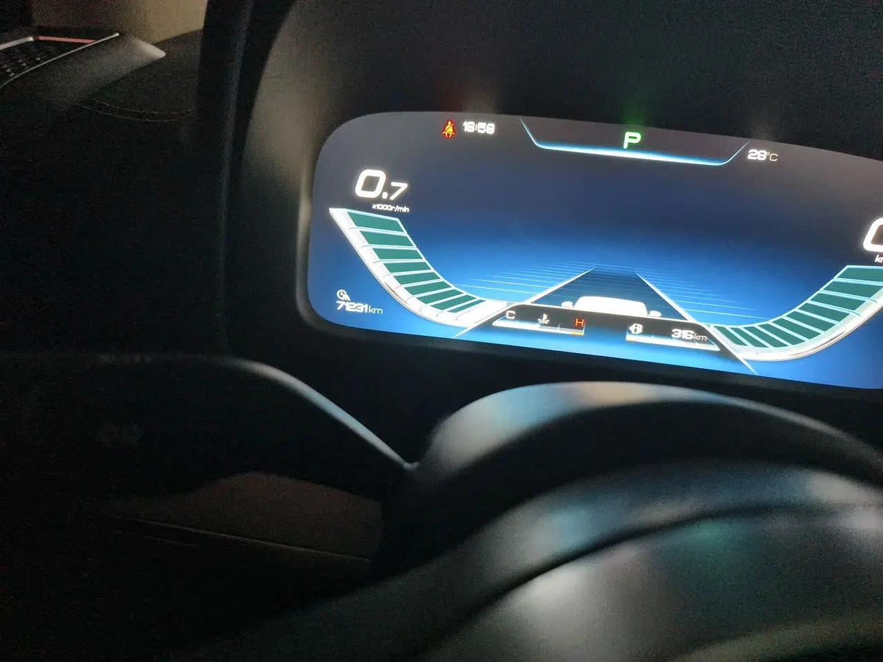 BYD Tang 2018 2.0T Automatic SmartConnect Prestige 7-Seater China V Standard — миниатюра 13