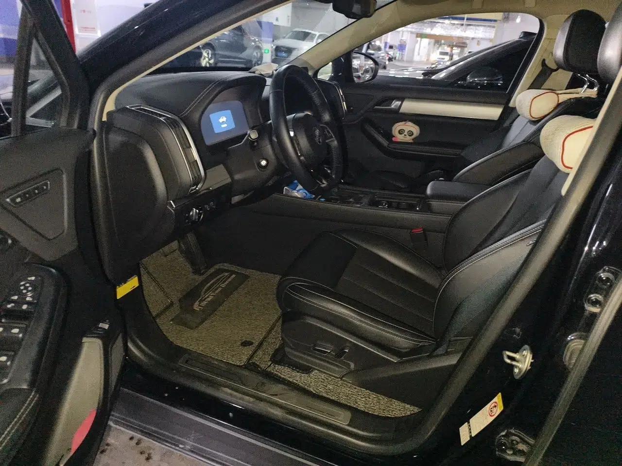 BYD Tang 2018 2.0T Automatic SmartConnect Prestige 7-Seater China V Standard — миниатюра 17