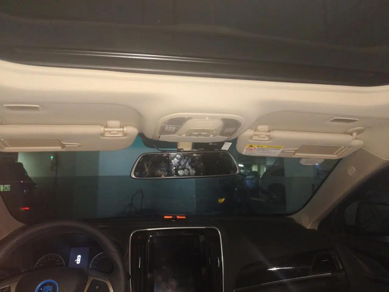 BYD Qin New Energy 2018 1.5T Smart Connect Premium Model — миниатюра 19
