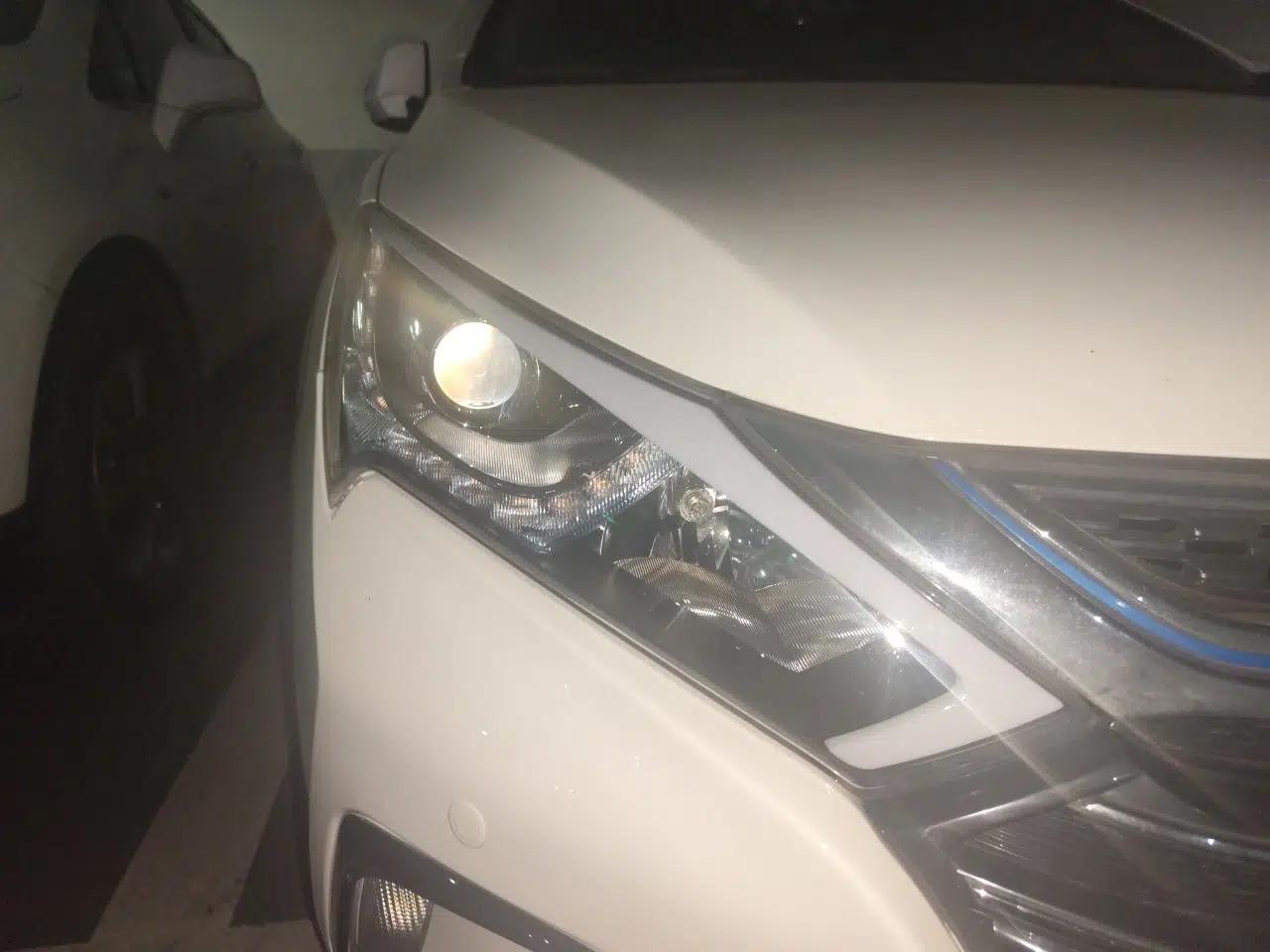 BYD Qin New Energy 2018 1.5T Smart Connect Premium Model — миниатюра 7