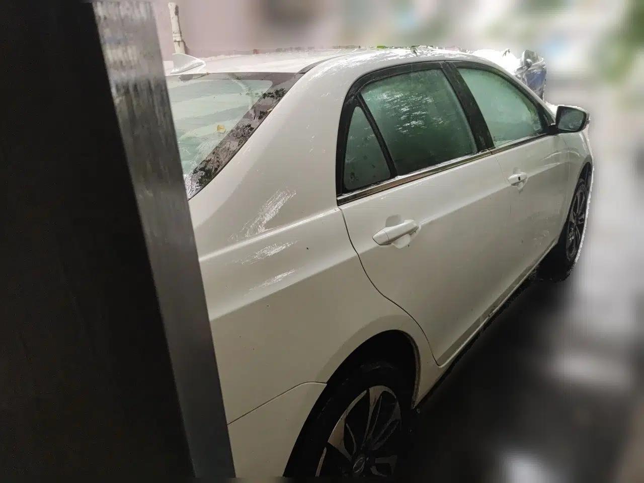 BYD Qin New Energy 2016 Qin EV300 Prestige Model — миниатюра 6