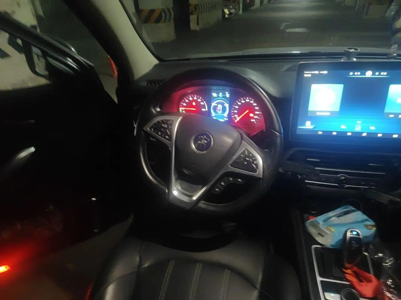 BYD Song New Energy 2019 Song DM 1.5TID Smart Connect Dynamic Model — миниатюра 11