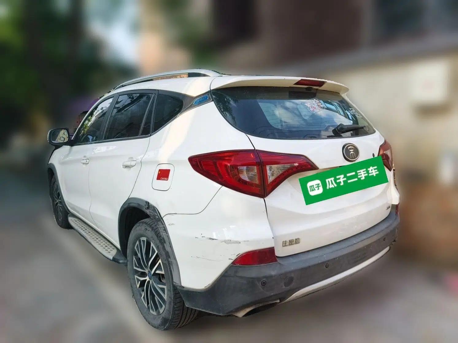BYD Song New Energy 2017 Song DM 1.5TID All-Wheel Drive Luxury Model — миниатюра 4
