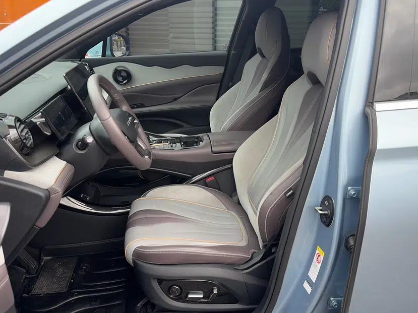 BYD Frigate 07 2023 DM-i 100KM Prestige Model — миниатюра 17